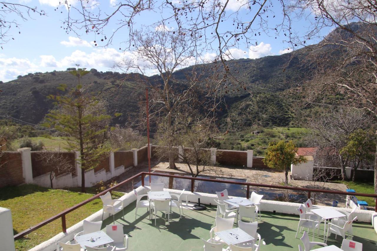 Hotel Rural&Restaurante Las Camaretas Cortes de la Frontera Exterior foto