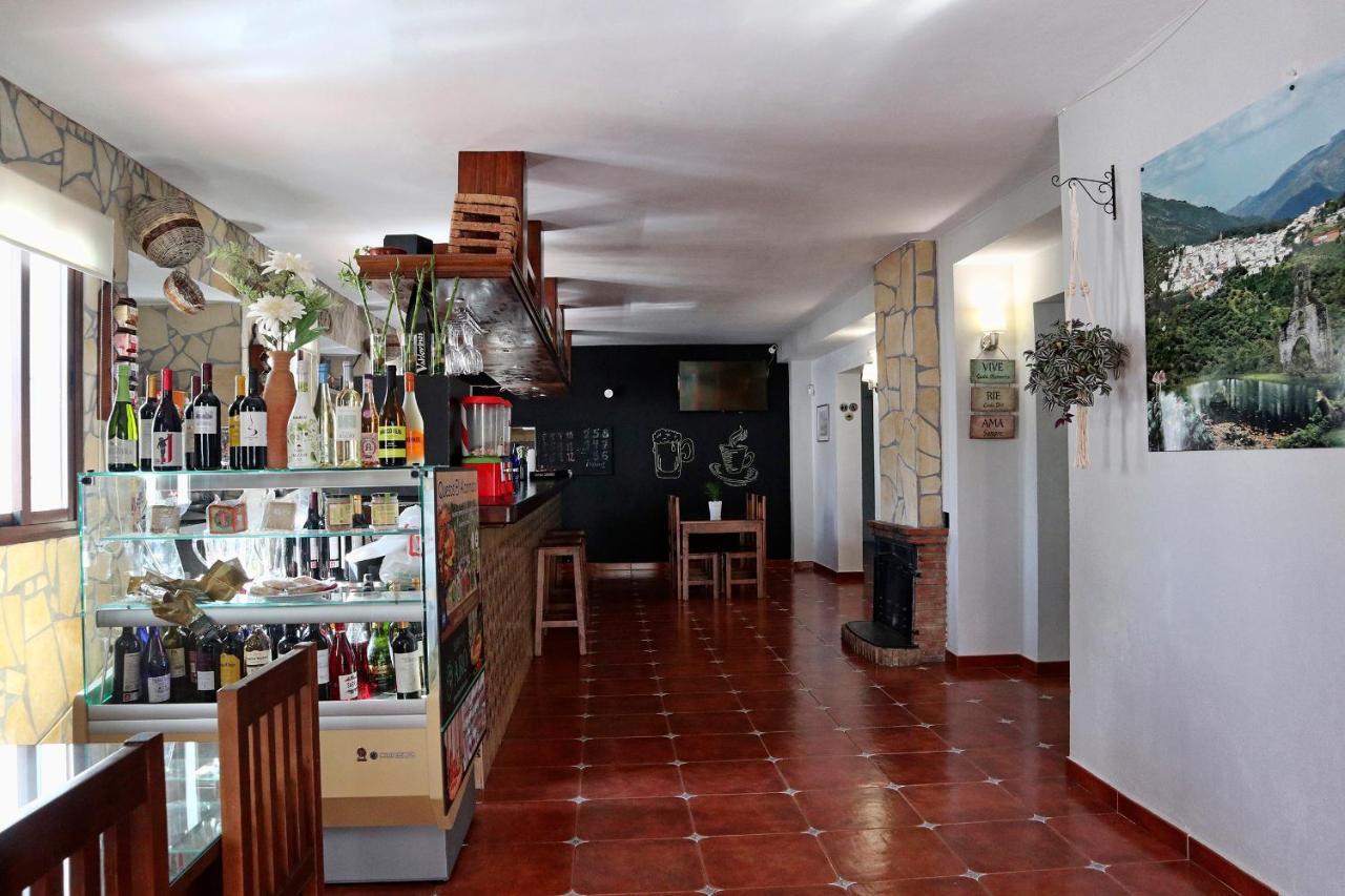 Hotel Rural&Restaurante Las Camaretas Cortes de la Frontera Exterior foto